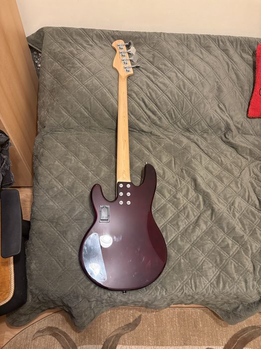 Chitara Bass Harley Benton MM-84A Sunburst