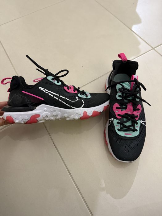 Маратонки Nike React Vision
