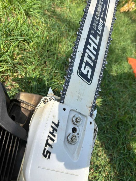 Stihl MS 441 C – drujbă profesională foarte puternică, destinată lucrului intensiv și exploatării forestiere.