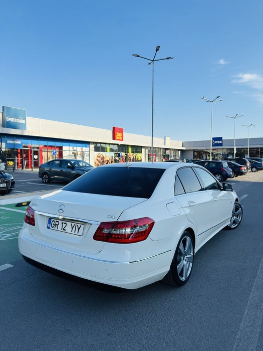 MERCEDES-BENZ E-Class 2009 — imagine 8