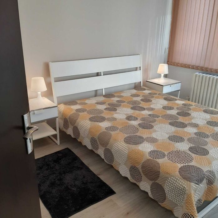 Дава се под наем Двустаен апартамент в София, Лозенец - 55 кв.м за 657.9 € - Снимка #1