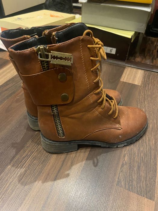 Ghete de dama măr.36