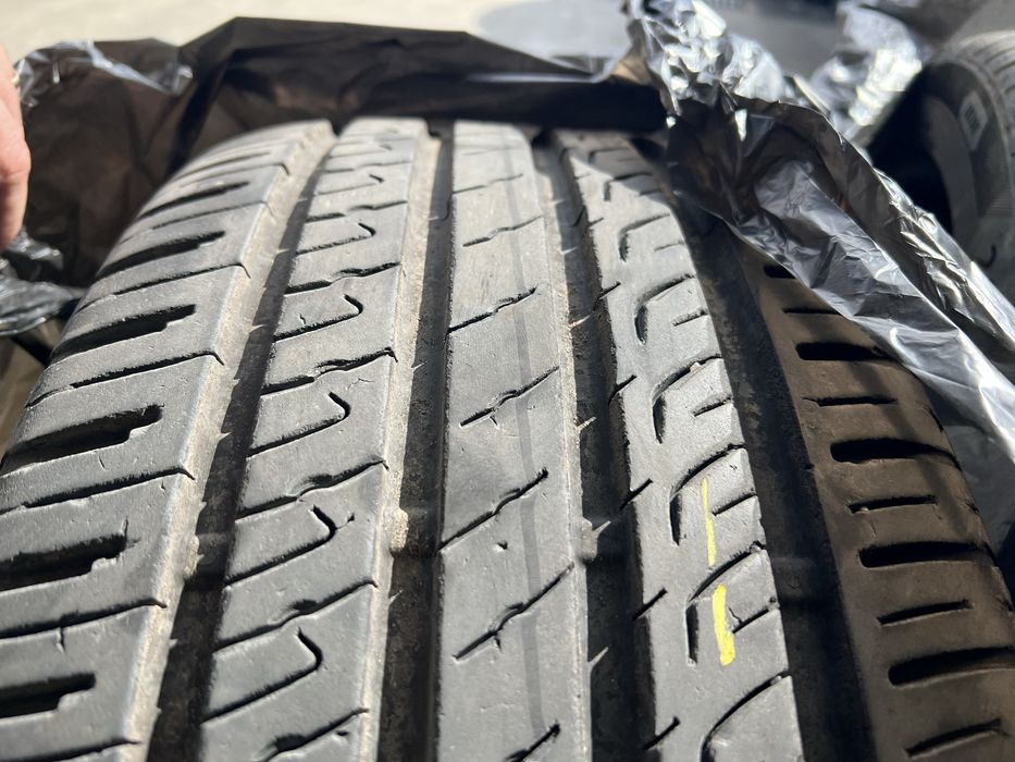 Летни Гуми Barum Bravuris 5HM 245/45/19 XL DOT24