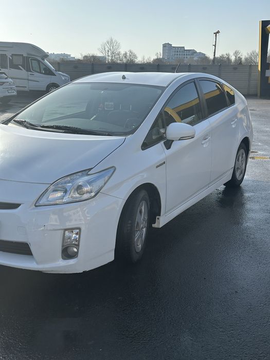 Toyota Prius 3 Hibrid ,1.8 benzina +Gpl,2013