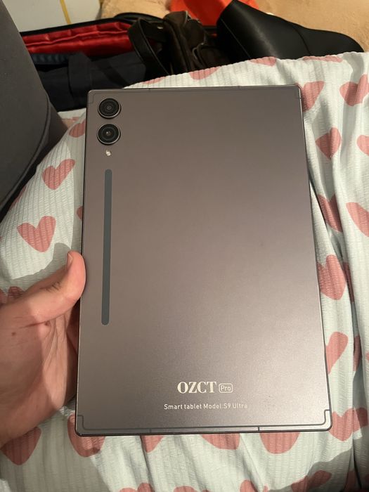 Планшет с клавиатурой для учебы