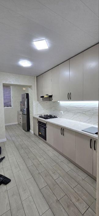 Сдаётся кв в Юнусабад-18 Сайрам 2/2/5 Юнусабадский р/н