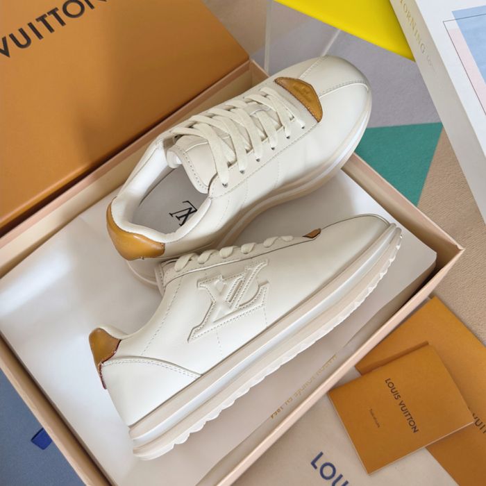Louis vuitton piele 2026