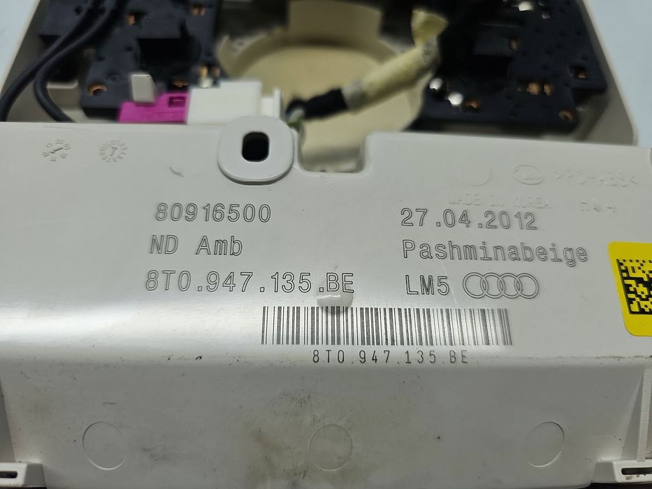 Plafoniera fata AUDI A5 (8T3) [Fabr 2007-2015] 8T0947135BE