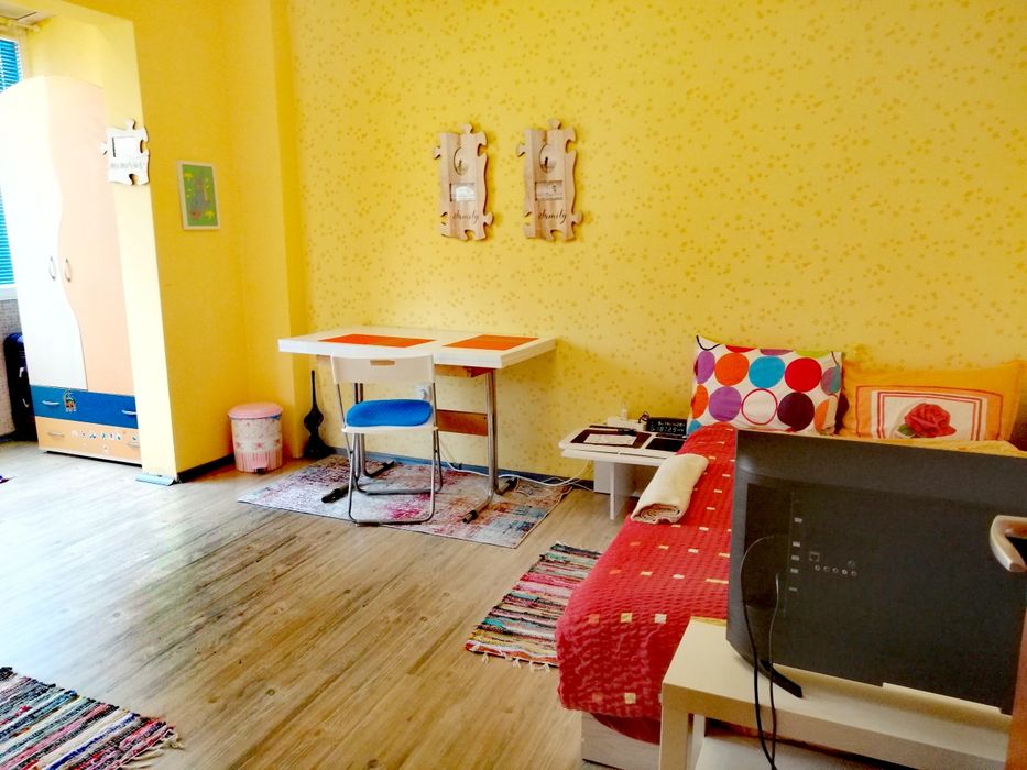 СОБСТВЕНИК ЛУКС Стая до метро станция Красно село ВСИЧКИ ЕКСТРИ!