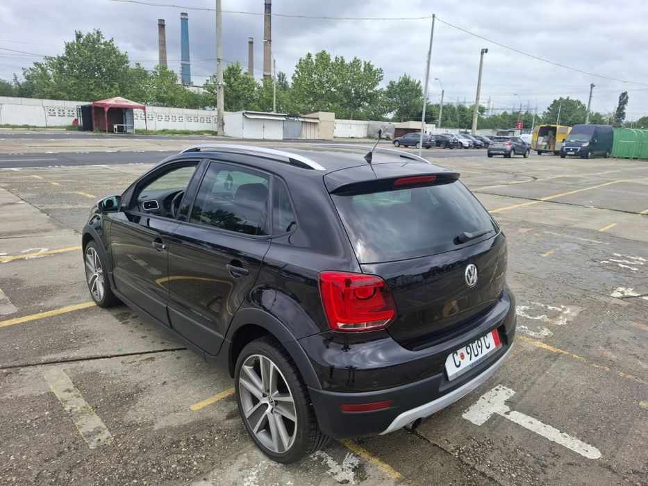VOLKSWAGEN Polo 2011 — imagine 13