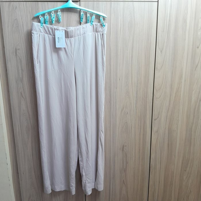 Pantaloni, nr. 44 ,noi.