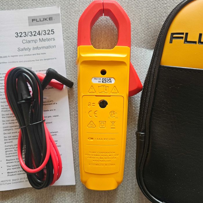 Fluke 323 амперклещи НОВИ