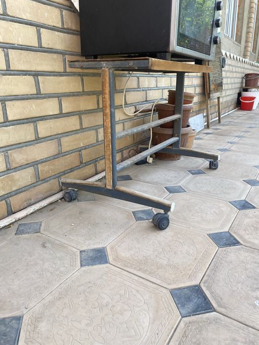 Продается подставка