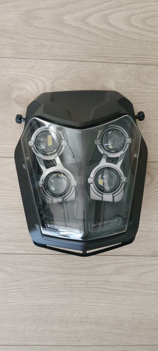 Фар за Yamaha Tenere 700 (19-24)