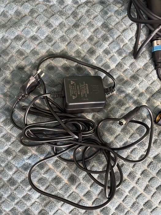 Microfon Shure+ mixer Behringer
