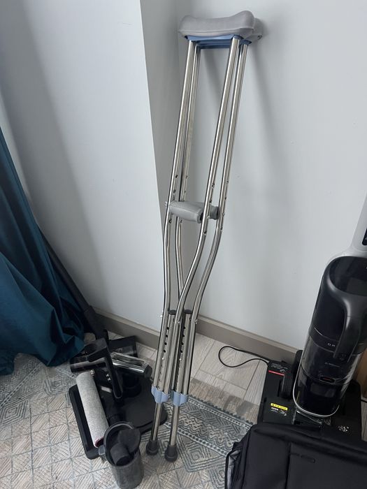 Костыли пара пользовались месяц