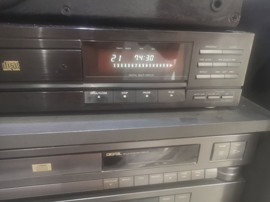 Technics усилвател и CD