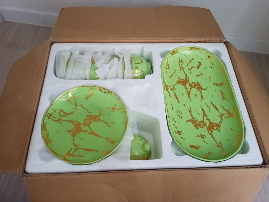 Жинақ ыдыс-аяқ, набор посуды