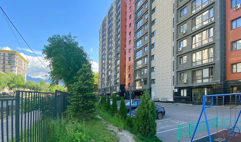 2 комнатная квартира посуточно. Коктем -3.. КазНУ  и МЧС