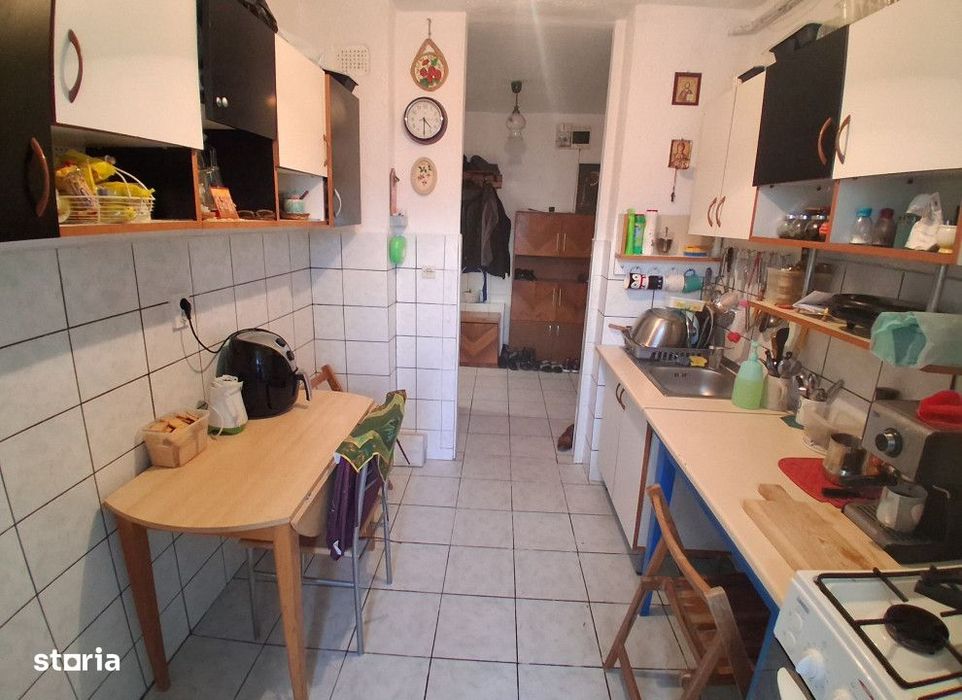 2 camere decomandat Canta 54 mp bloc 1980 Cod:160448