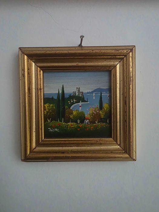 Haine obiecte decor tablouri