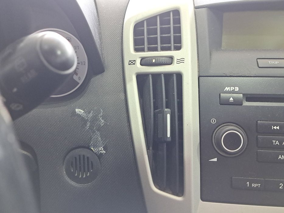 Grila aerisire centrala stanga KIA Ceed (SW) [Fabr 2007-2012] OEM