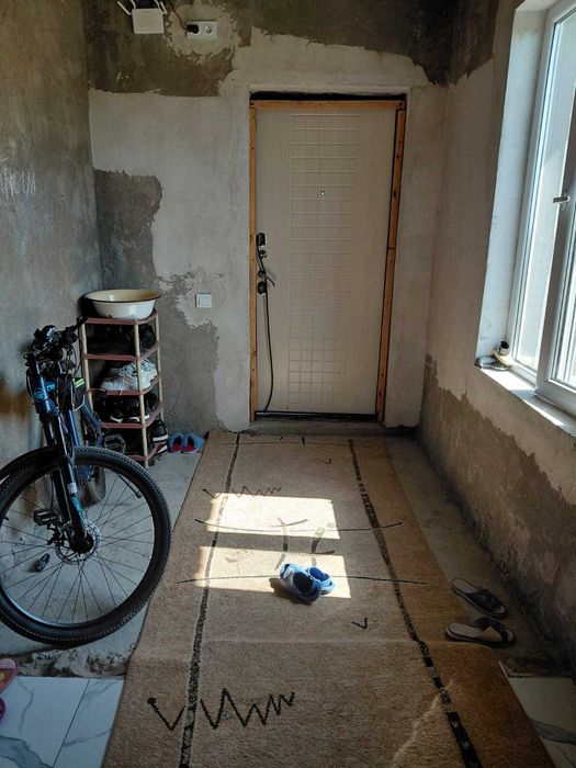 Продом дом 4 ком+ кухня