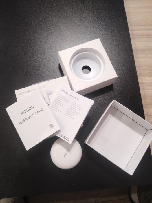 Безжични слушалки