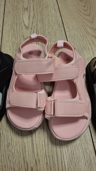 Детски сандали размер 31.5