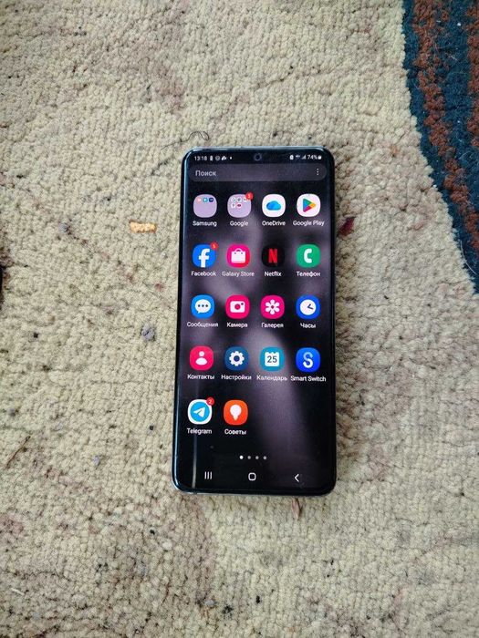 Продам телефон Samsung s20