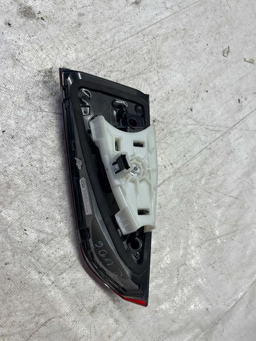 Стоп BMW 2 U06 21-