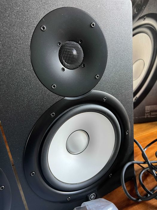Yamaha HS8 - 2xStudio Monitors - Като Нови!