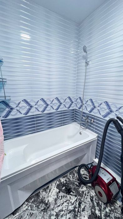 4-tajdan 3 xonalik 85 ov li kvartira uzoq muddatli ijaraga beriladi.