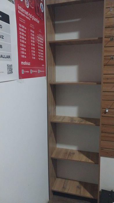 Ishxona yoki Do'kon uchun mos mebellar