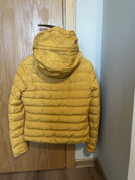 Дебело Жълто зимно яке