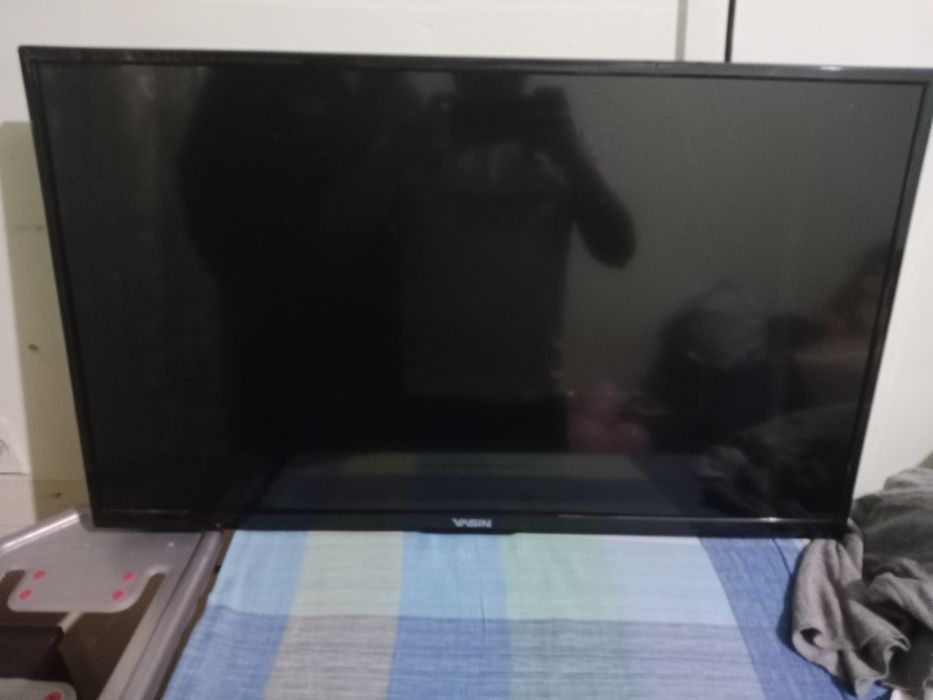 Televizor 32 tali
