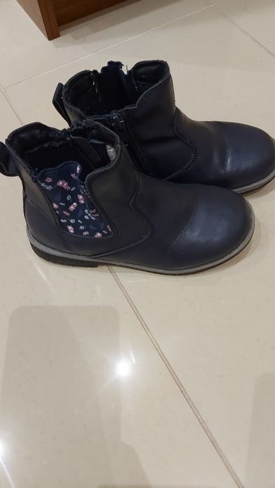 Боти и ботуши за момиче  28 ,29,30.31  номер