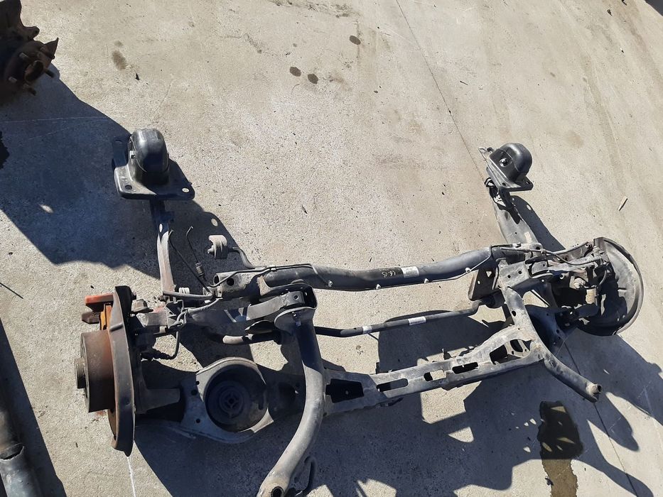 punte spate 1.6b vw golf 6 scurt  1k0505315bh