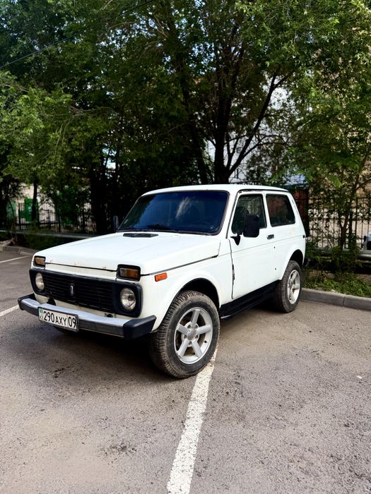 НИВА, 2003год, ваз 21213