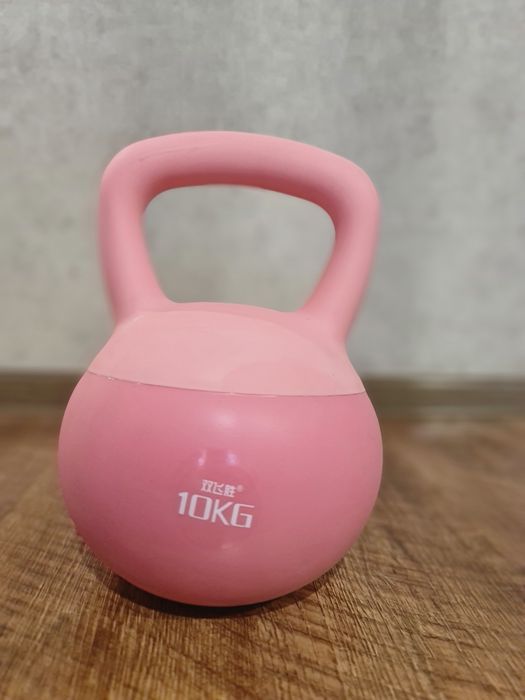 Продам гирю 10 кг