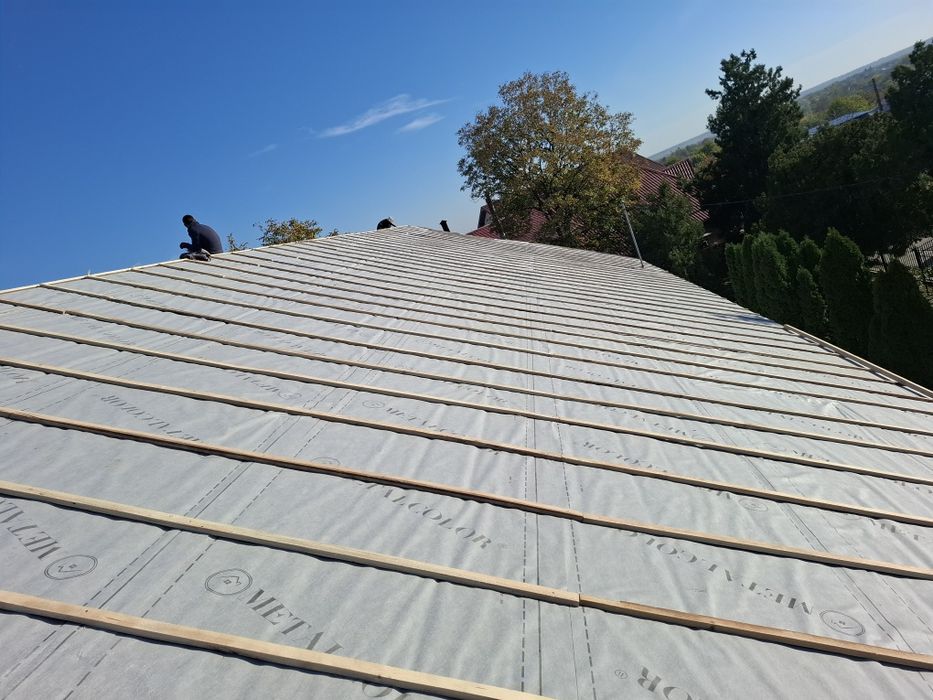 Acoperiș la Comanda