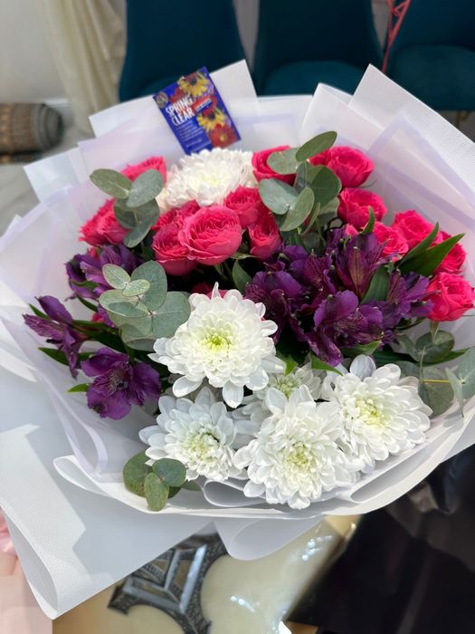 Продам все цветы за 2000 тг