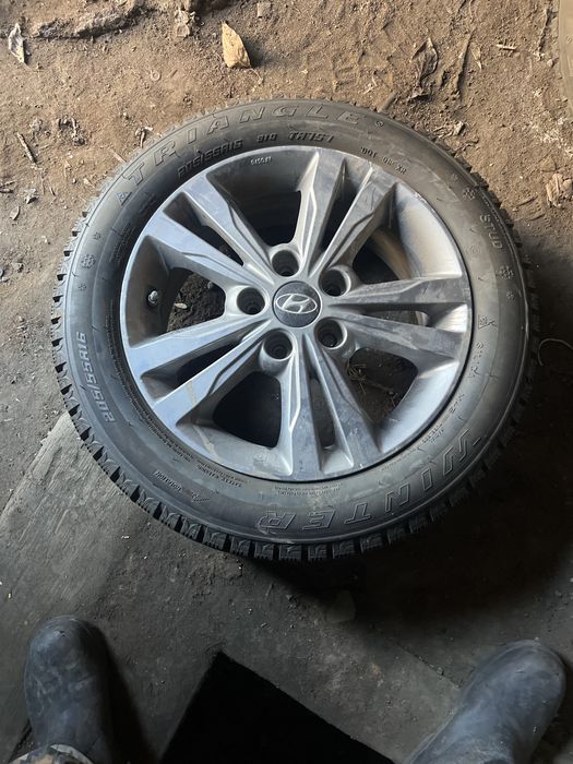 продам шипы с дисками на r16