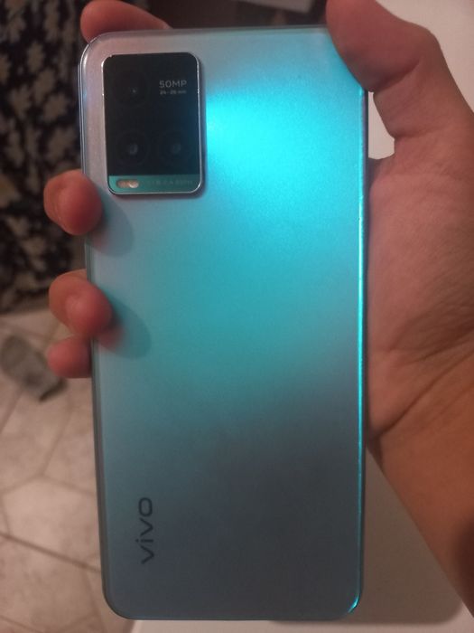 VIVO Y33s продаю очень хороший