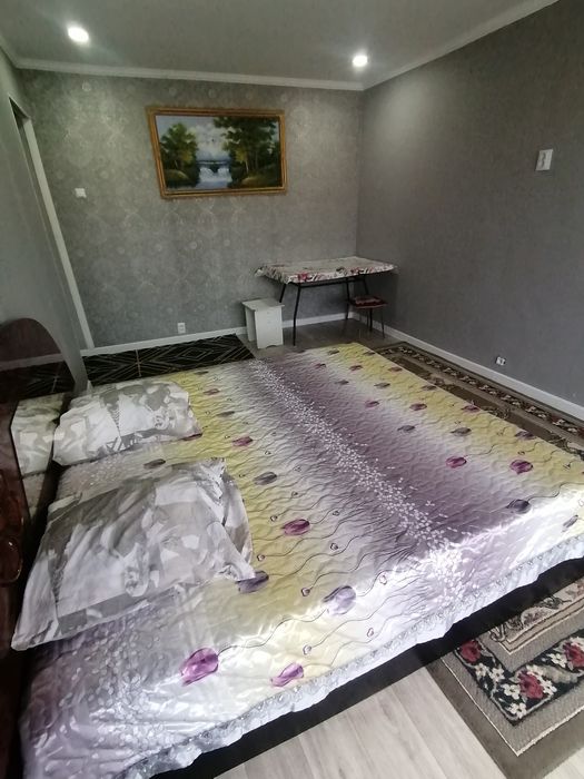 Квартира Рядом Море  1 мкр 18 дом  Ночь и по Часам