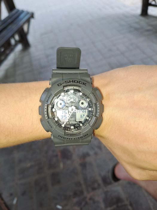 Продам часы Casio G-shock GA 100 CF