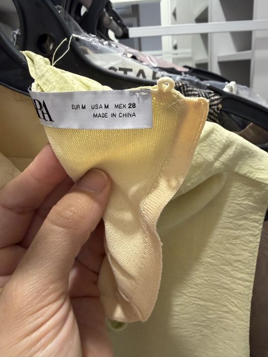 Продам кофточку Zara