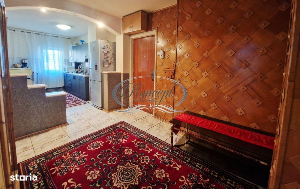 3 camere cu balcon, Calea Floresti