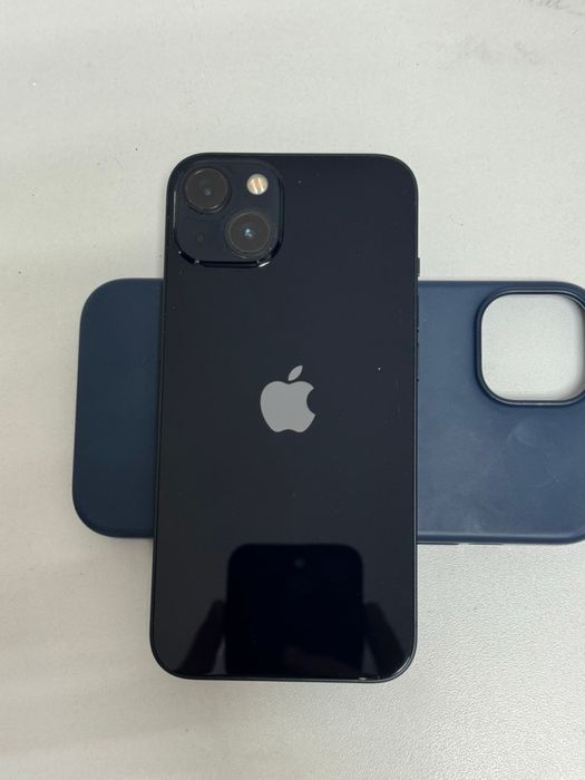iPhone 13 128GB — Идеальный экран, документы