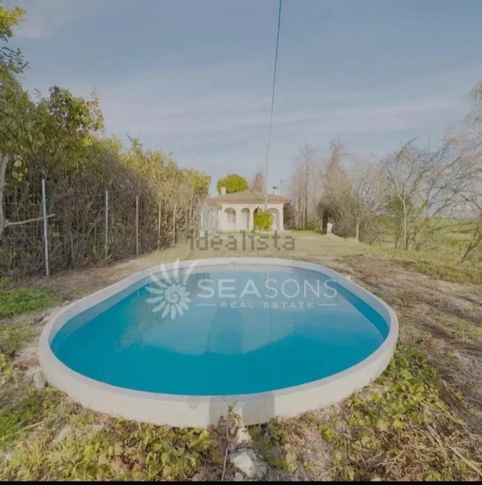 Casa cu 3 camere, baie, curte si piscina (Italia - Veneto)